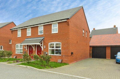 Property on Sutton Grove, HP22 7EU