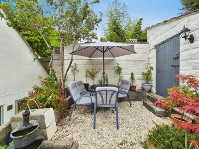 Property on Chapel Hill, BA22 8UH