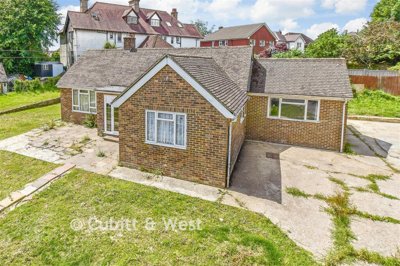 Property on Green Lane, TN6 2DE