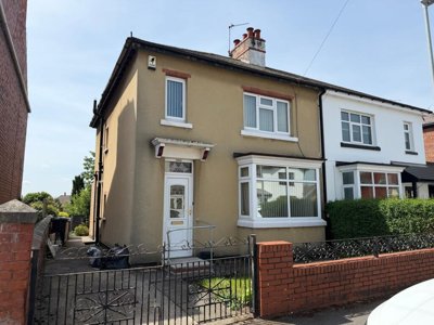 Property on Carlton Avenue, S81 7JY