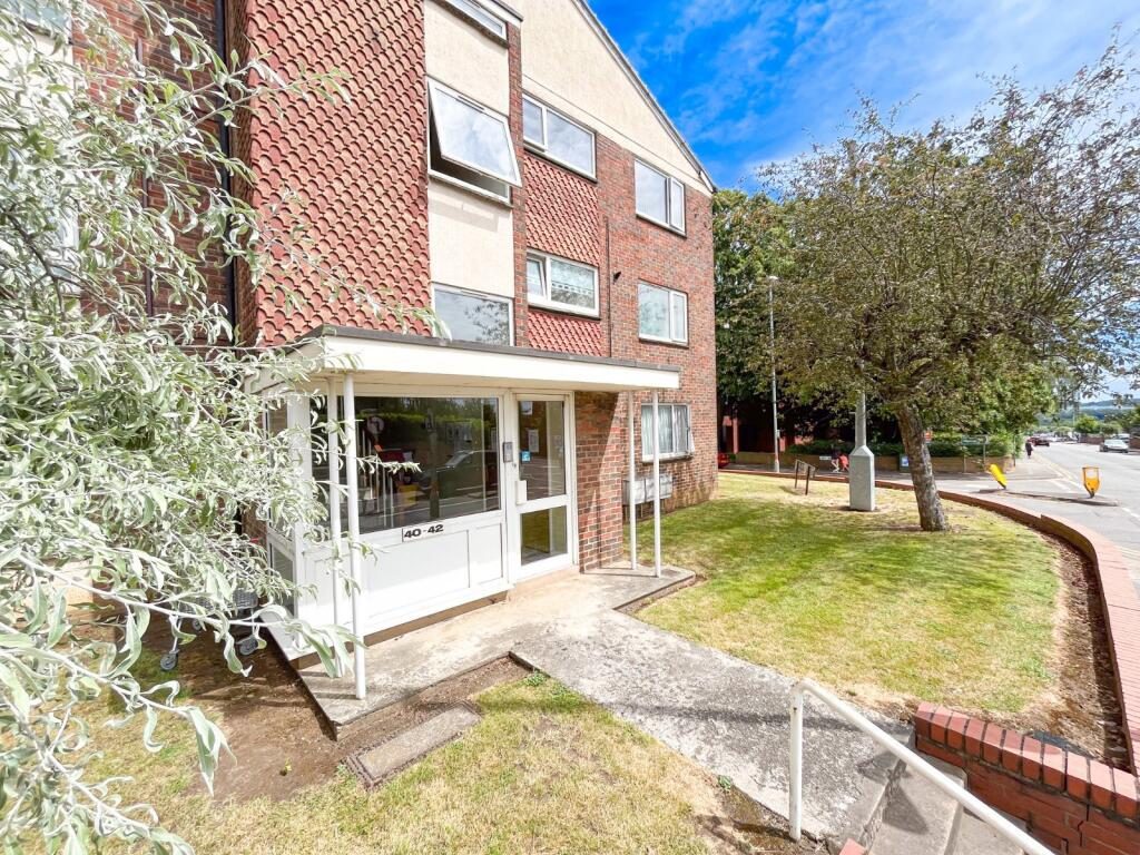 Property main image