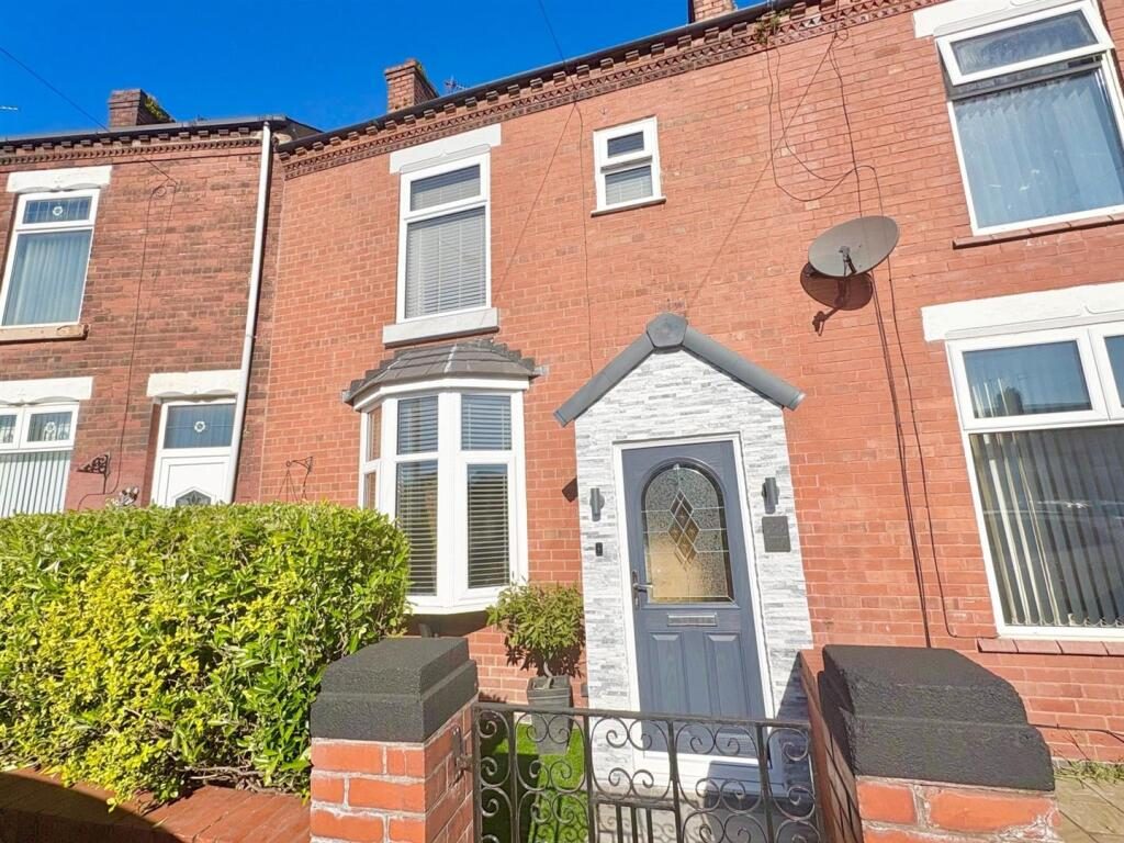 Terraced House