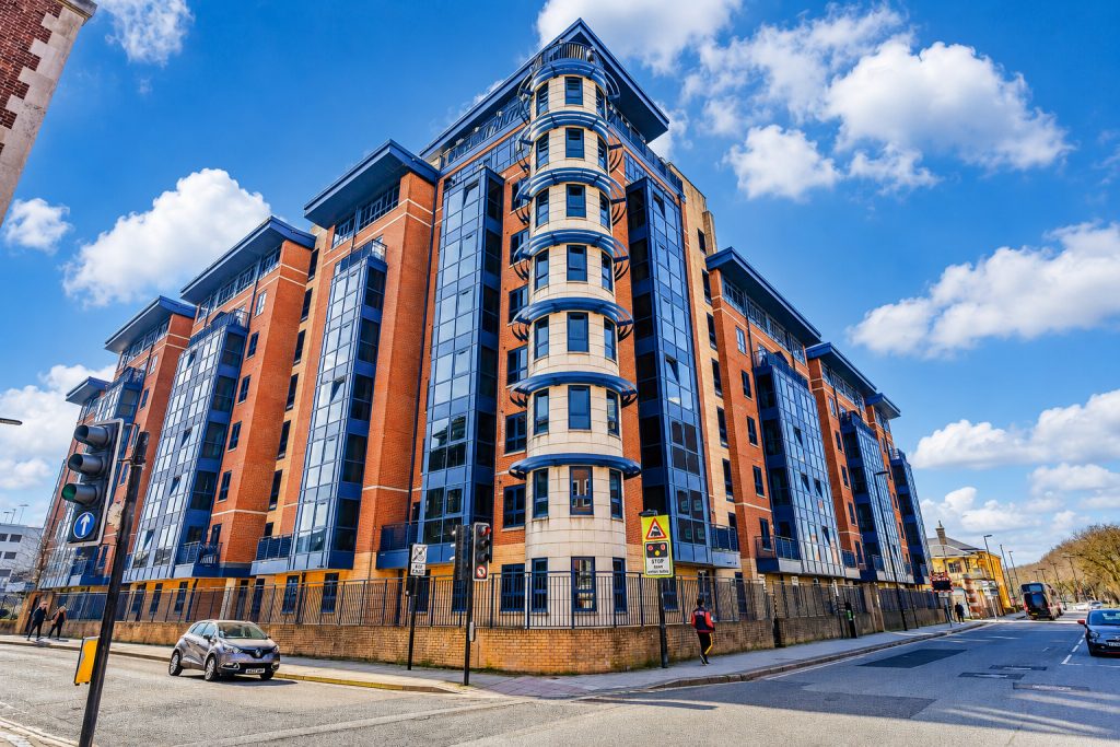 Property main image