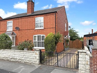 Property on NG24 1PE