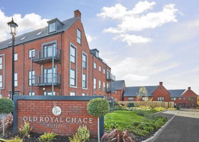 Property on The Ridgeway, EN2 8AR