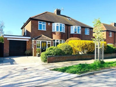 Property on Middlethorpe Grove, YO24 1LD