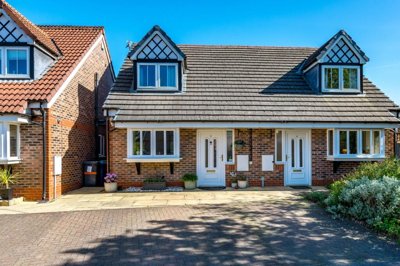 Property on Trent Close, WA3 5DQ