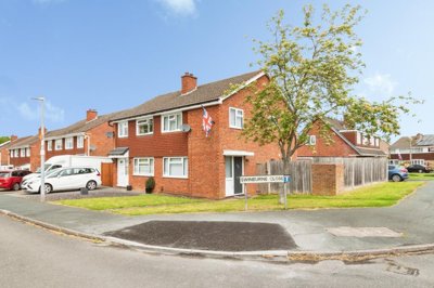 Property on Swinburne Close, TF7 4PZ