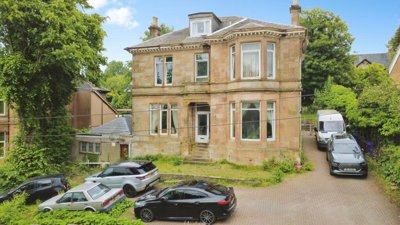 Property on Hillside Road, G43 1DB