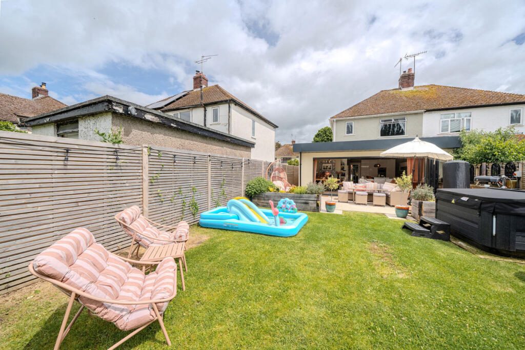 Thumbnail 38