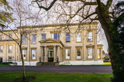 Property on Suffolk Square, GL50 2DY