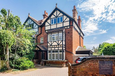 Property on Duncombe Road, SG14 3BU