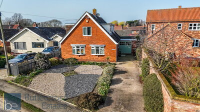 Property on Lincoln Road, LN5 9HE