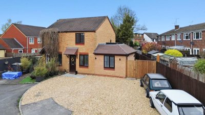 Property on Hepworth Croft, GU47 0GH