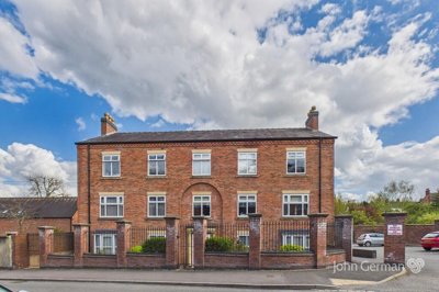 Property on Castlegate, DE13 9NT