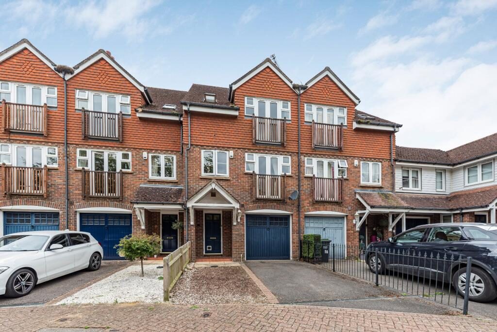 Terraced House