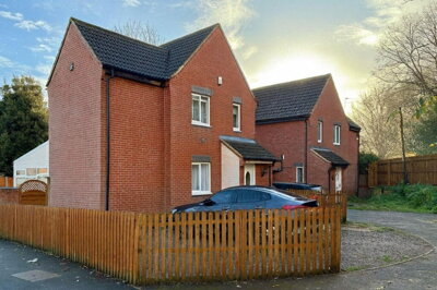 Property on Neatscourt Road, E6 5ST