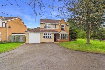 Property on Greenway, DE15 0AR