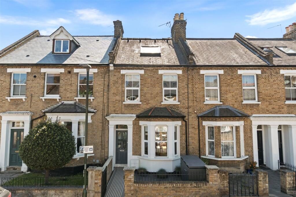 Terraced House