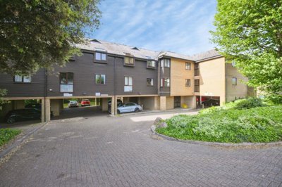 Property on Old North Road, SG8 5AG