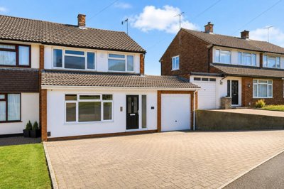 Property on Appleby Gardens, LU6 3DB