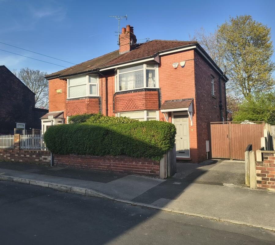 Property main image