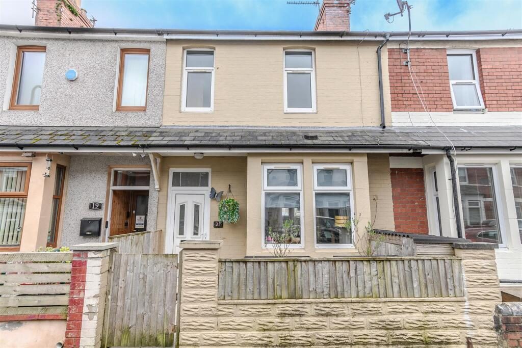 Terraced House