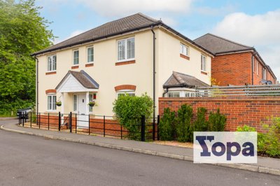 Property on SO50 9QG