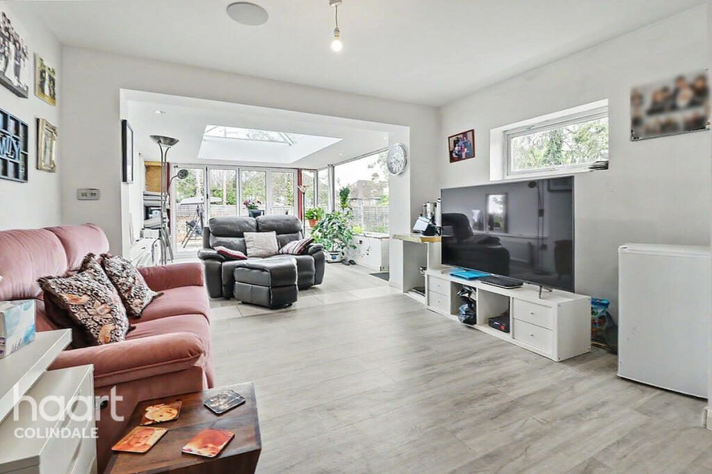 Terraced House