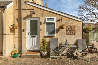 Property on Bloomfield Avenue, BA2 3AB