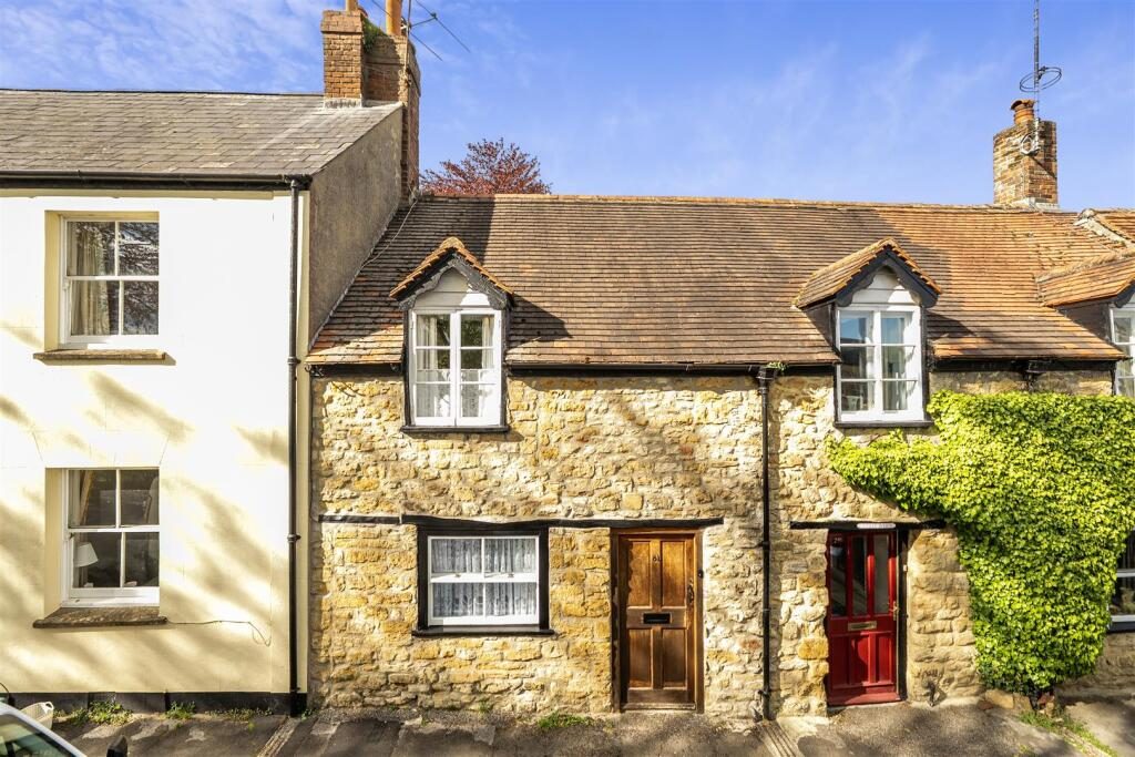 Terraced House