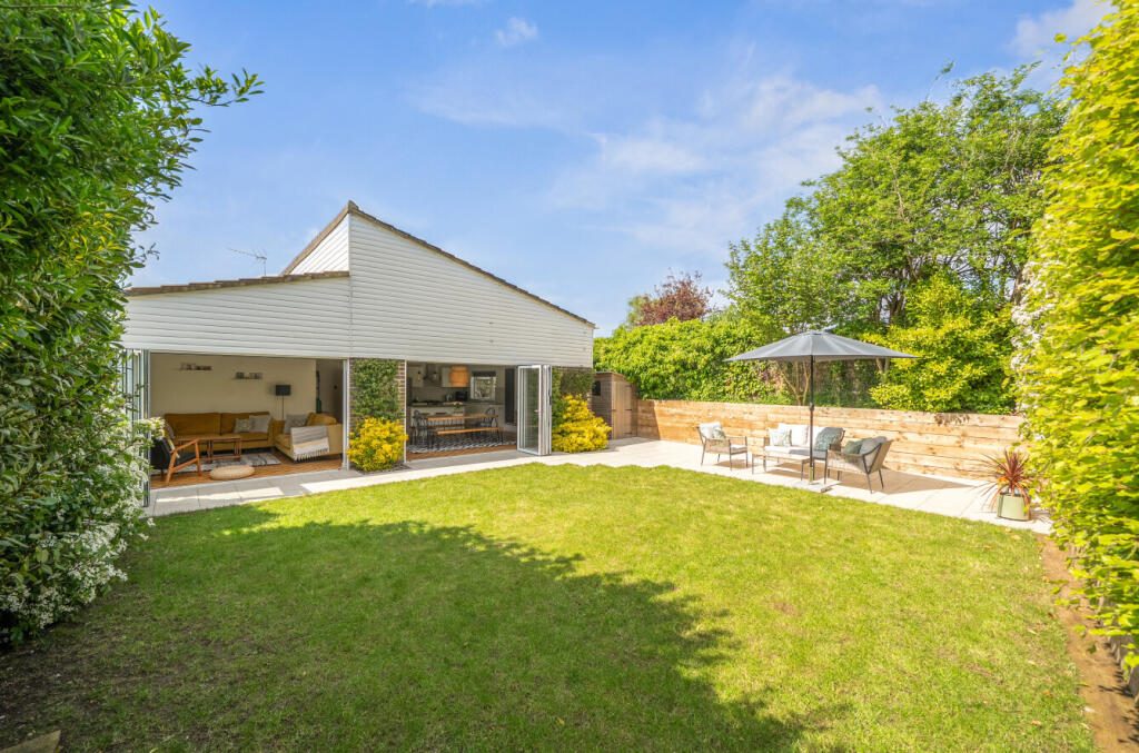 Bungalow