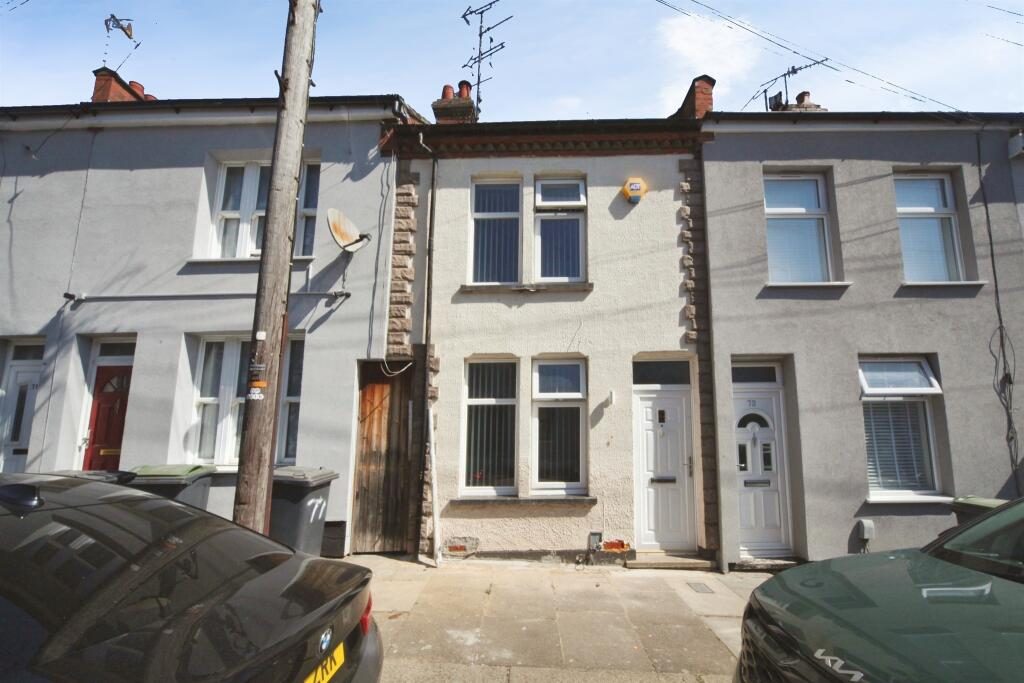 Terraced House