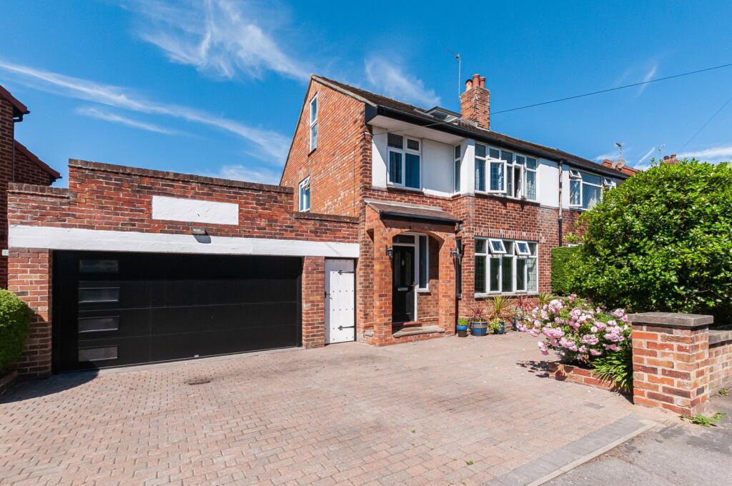 Property main image