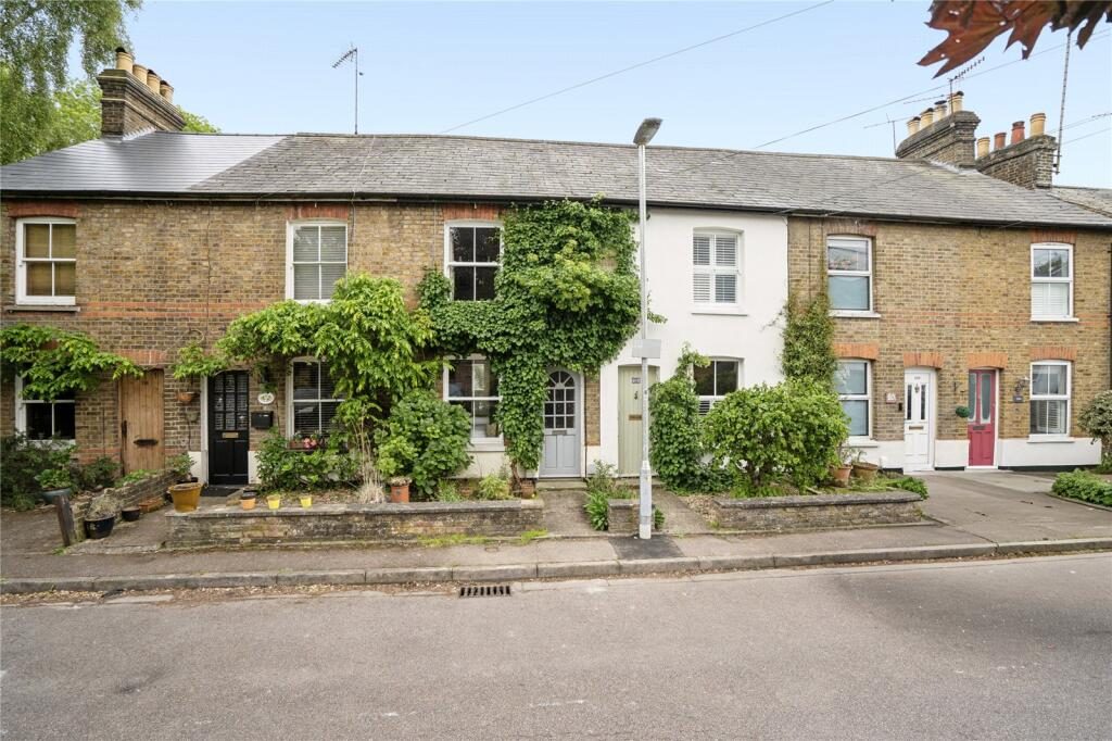 Terraced House