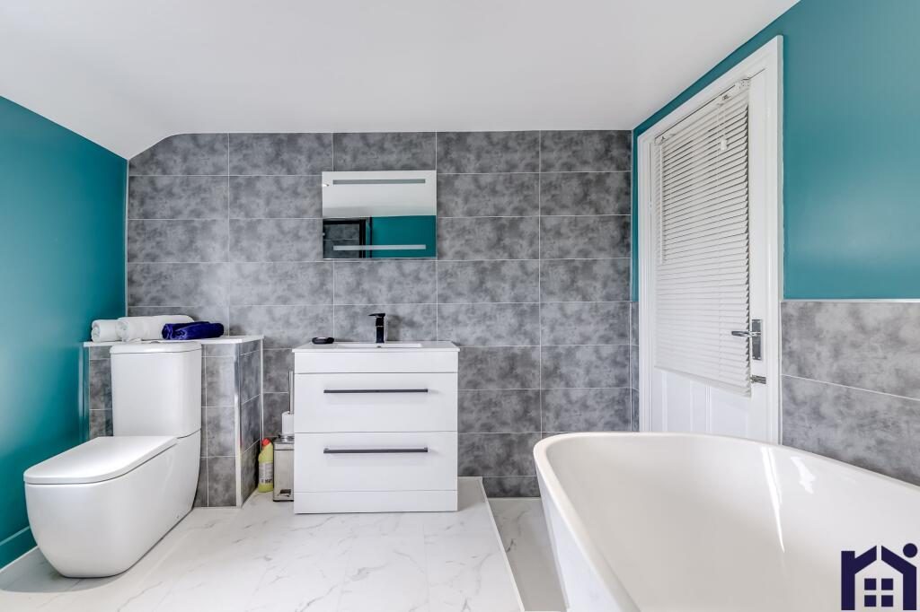 Thumbnail 36