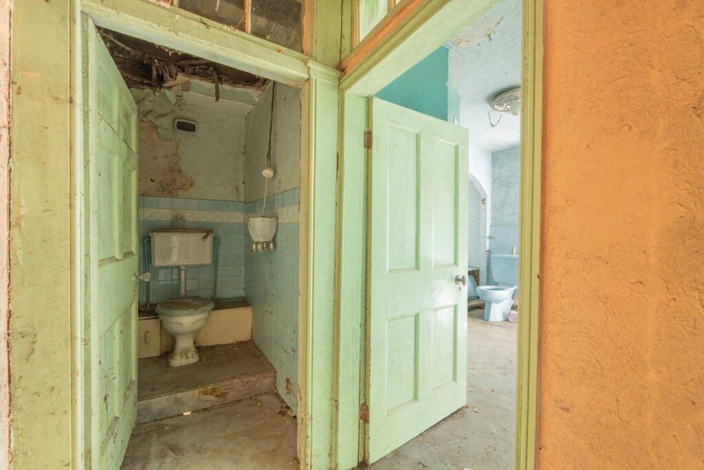 Thumbnail 34