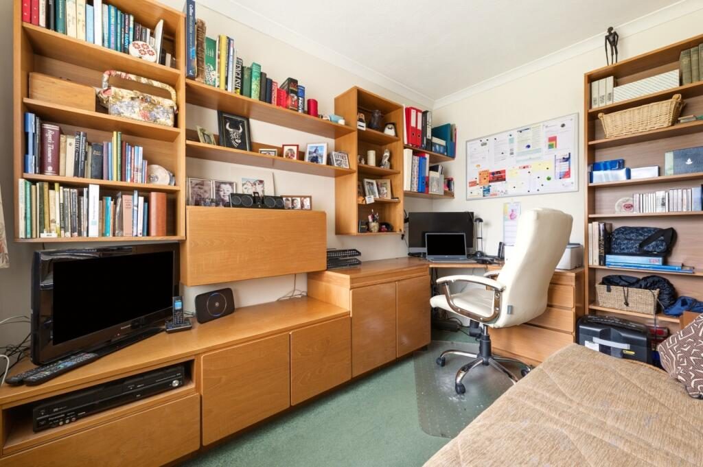 Thumbnail 12