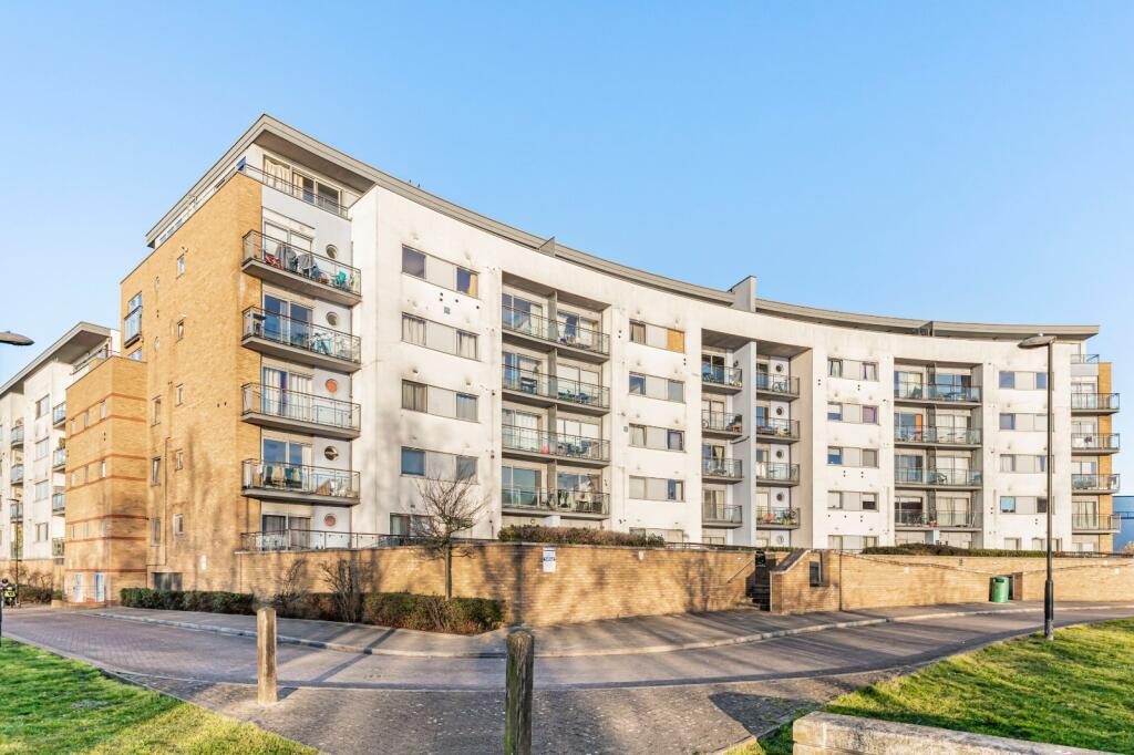 Property main image