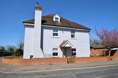 Property on Sloane Close, RG8 0EL