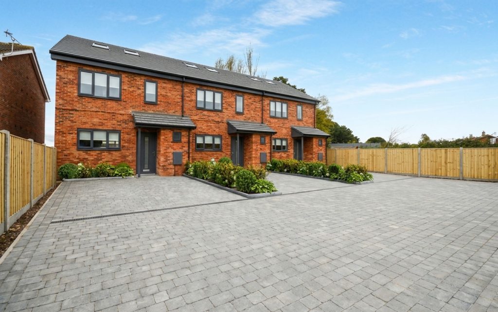 Terraced House