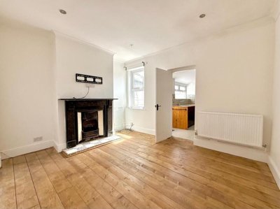 Property on Montagu Street, SN2 2HL