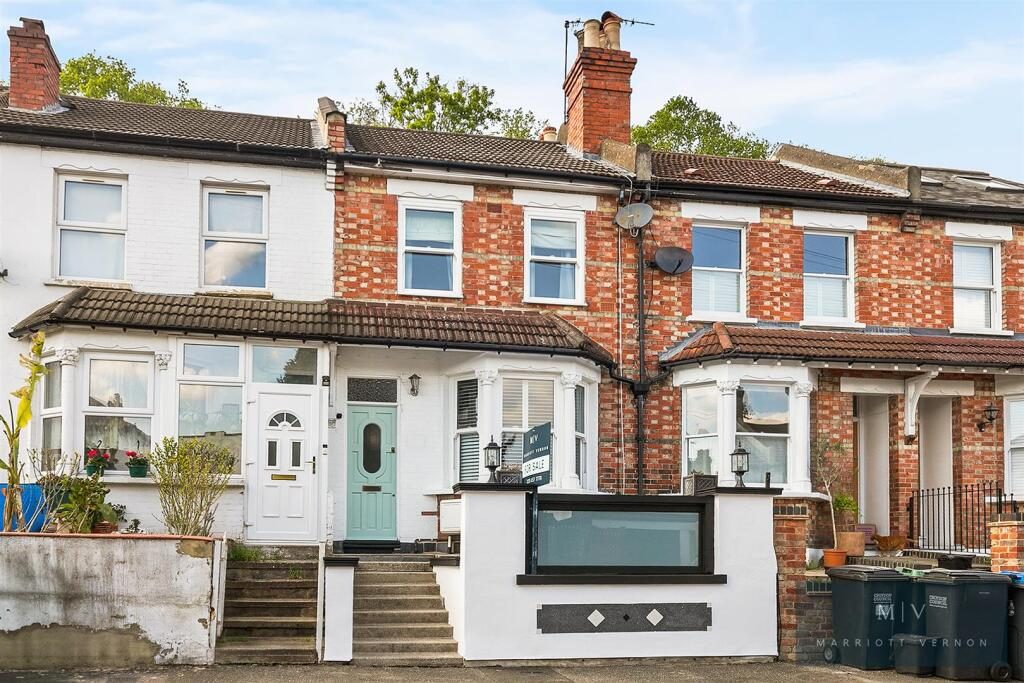 Terraced House