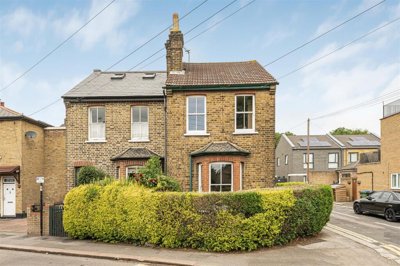 Property on Grove Road, E17 9BU
