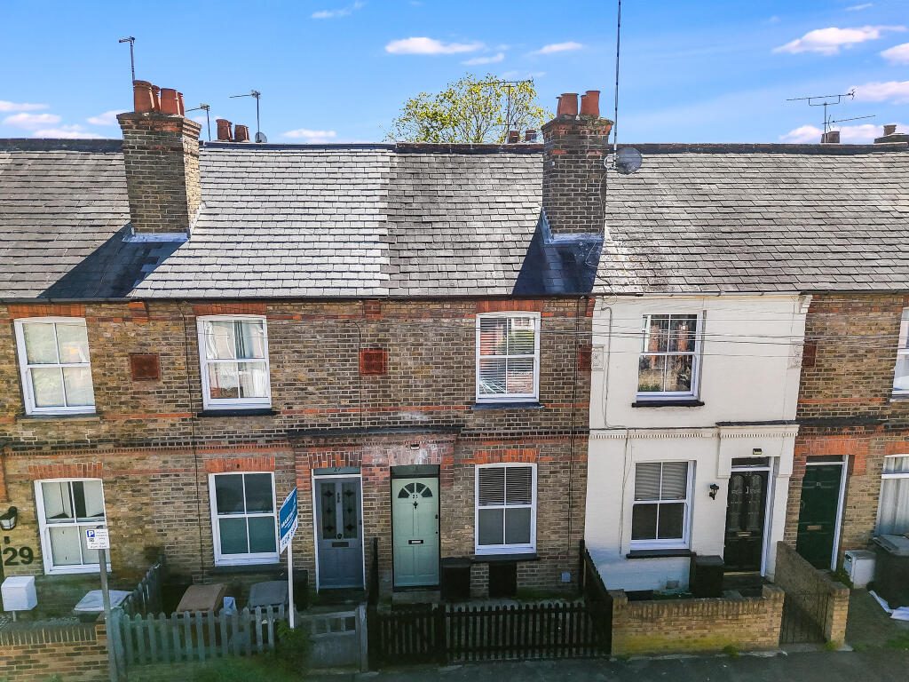 Terraced House