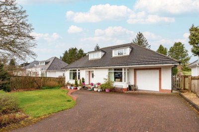 Property on Mearns Road, G76 7UP