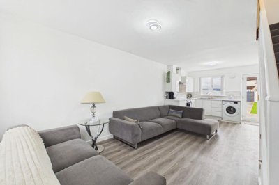 Property on Brakeside Gardens, CA28 9PP