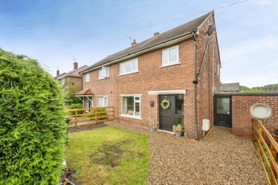 Property on Everingham Road, DN4 6JF