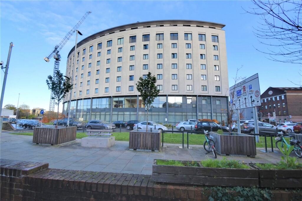 Property main image