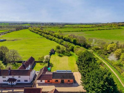 Property on Nottingham Road, NG12 3BA